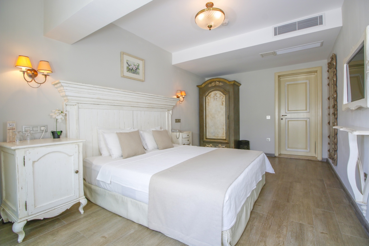 Standart Deniz Manzaralı Oda