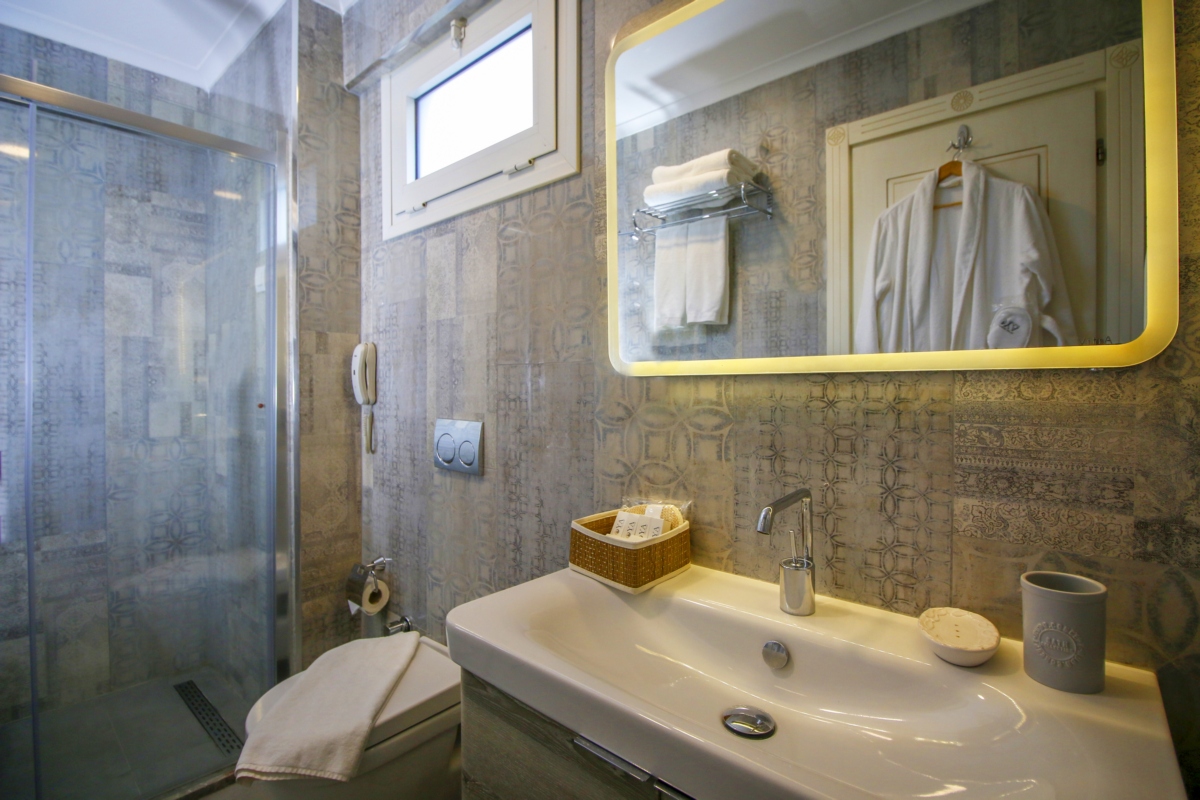 Deluxe Deniz Manzaralı Oda